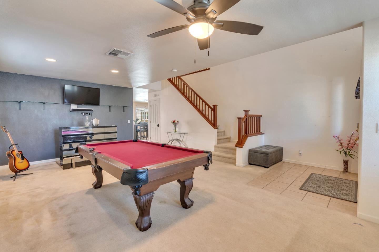 Detail Gallery Image 14 of 74 For 2385 N Mountainside Dr, Los Banos,  CA 93635 - 5 Beds | 2/1 Baths