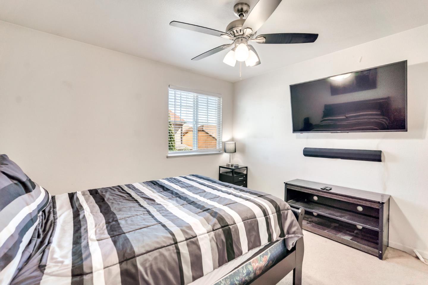 Detail Gallery Image 37 of 74 For 2385 N Mountainside Dr, Los Banos,  CA 93635 - 5 Beds | 2/1 Baths