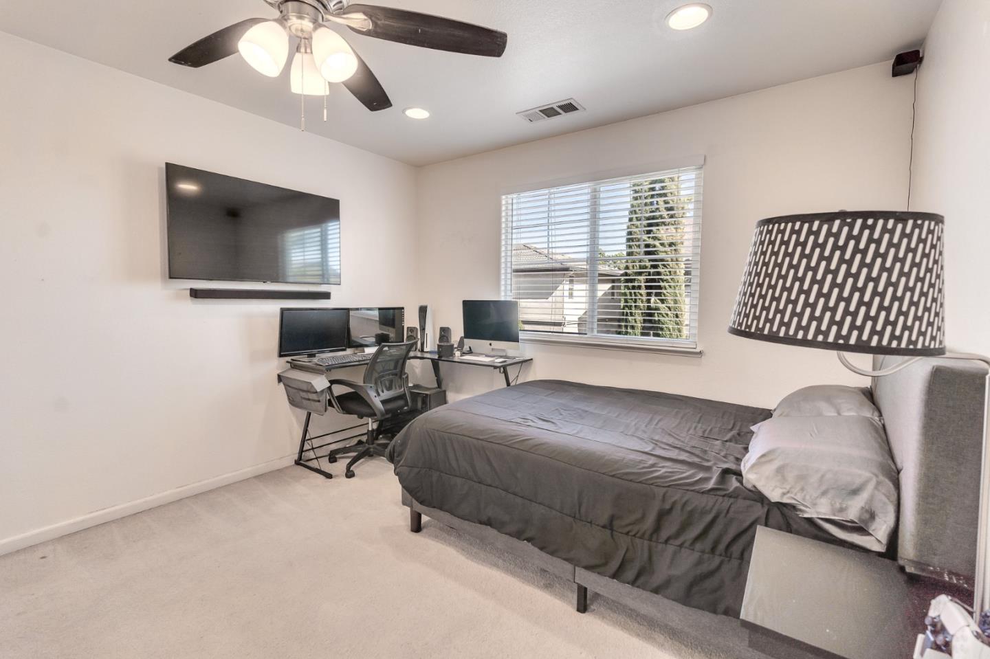Detail Gallery Image 41 of 74 For 2385 N Mountainside Dr, Los Banos,  CA 93635 - 5 Beds | 2/1 Baths