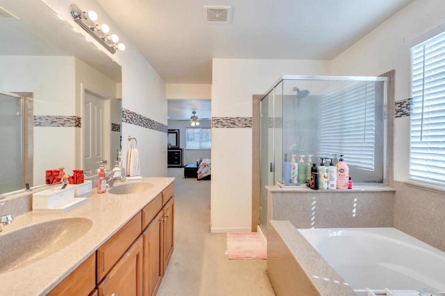 Detail Gallery Image 51 of 74 For 2385 N Mountainside Dr, Los Banos,  CA 93635 - 5 Beds | 2/1 Baths