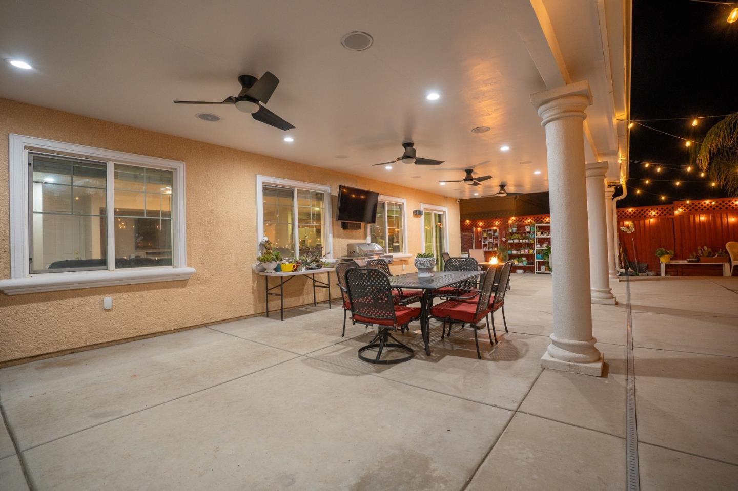 Detail Gallery Image 65 of 74 For 2385 N Mountainside Dr, Los Banos,  CA 93635 - 5 Beds | 2/1 Baths