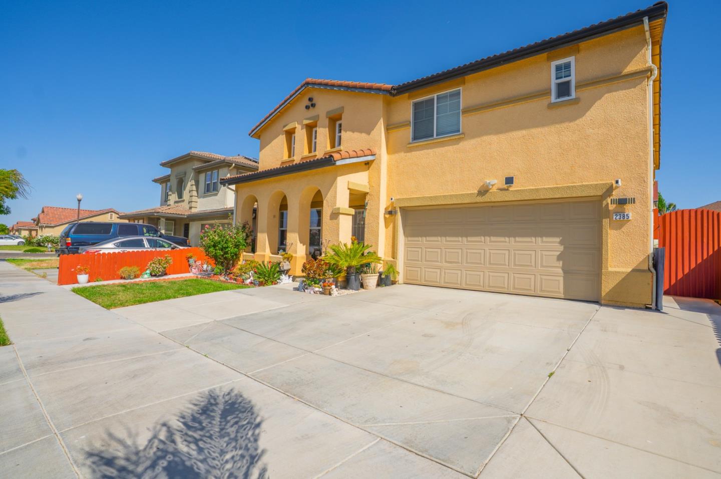 Detail Gallery Image 7 of 74 For 2385 N Mountainside Dr, Los Banos,  CA 93635 - 5 Beds | 2/1 Baths