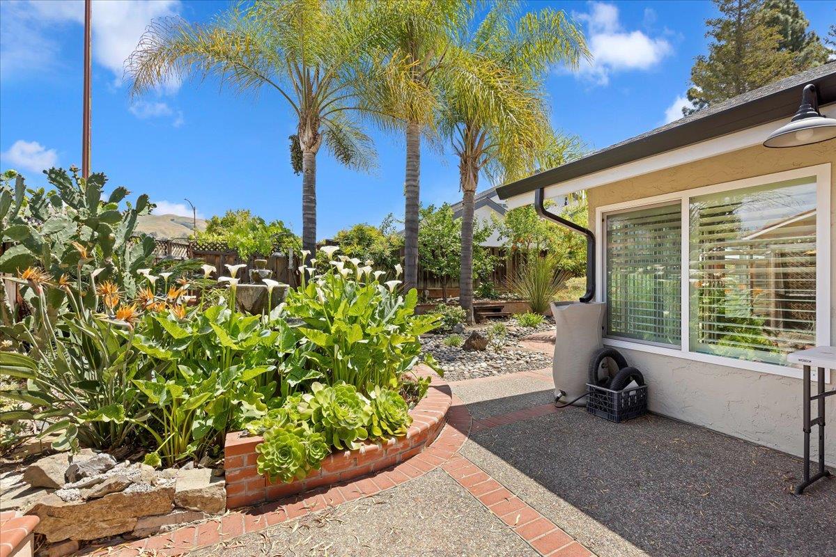 Detail Gallery Image 30 of 34 For 848 Pretoria Ct, San Jose,  CA 95127 - 4 Beds | 2 Baths