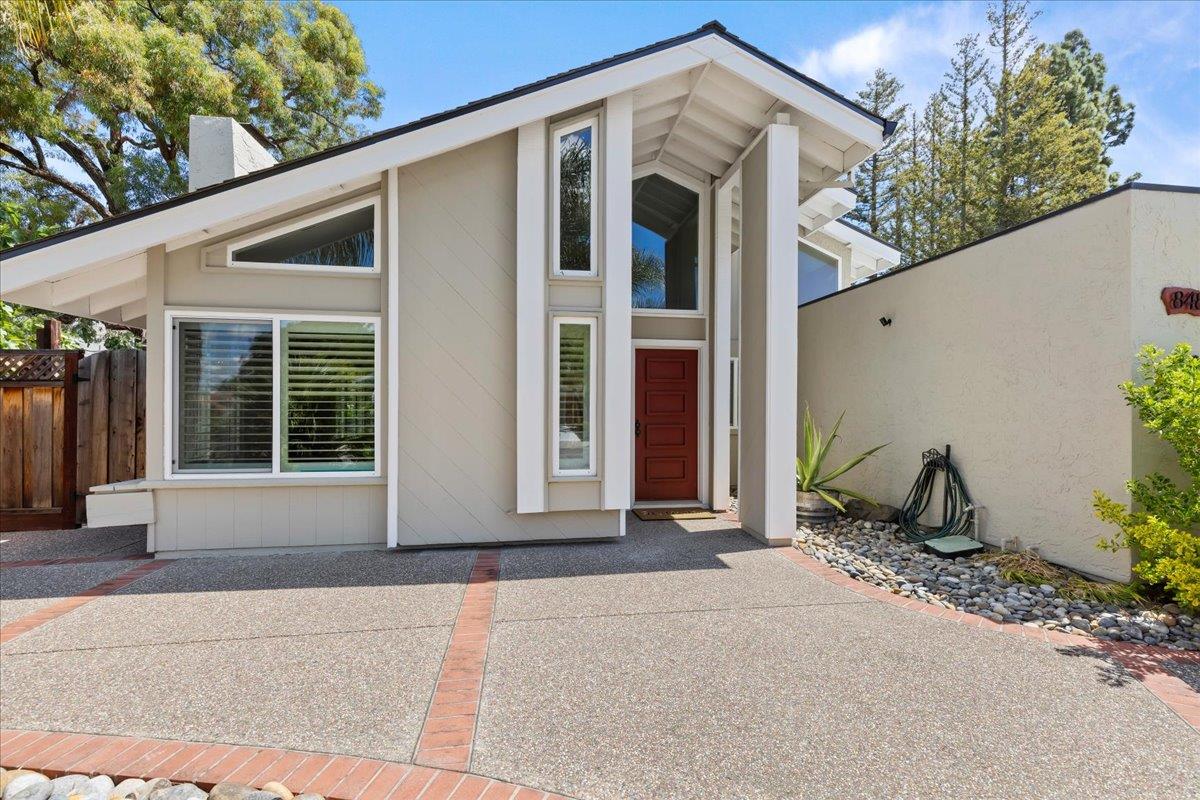 Detail Gallery Image 4 of 34 For 848 Pretoria Ct, San Jose,  CA 95127 - 4 Beds | 2 Baths