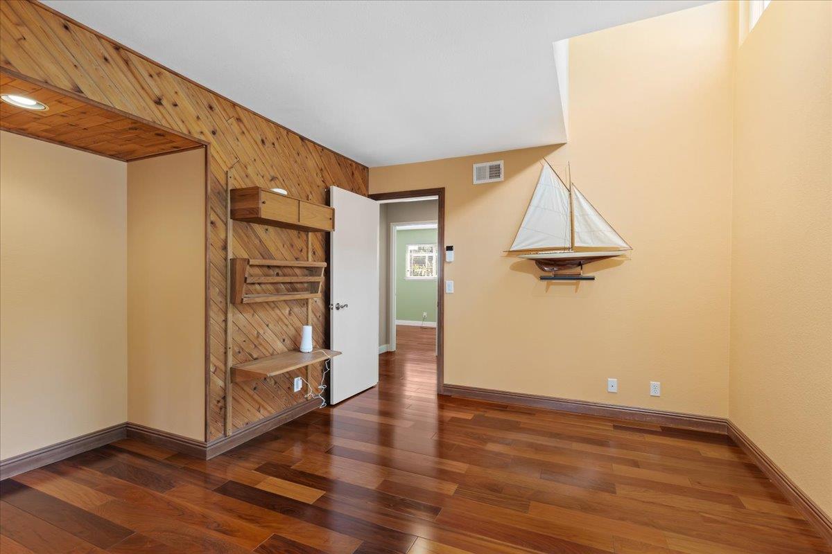 Detail Gallery Image 9 of 34 For 848 Pretoria Ct, San Jose,  CA 95127 - 4 Beds | 2 Baths