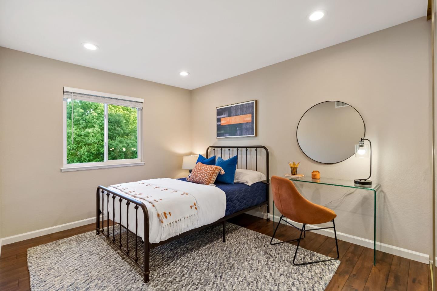 Detail Gallery Image 22 of 50 For 20179 Northwest Sq, Cupertino,  CA 95014 - 2 Beds | 2 Baths