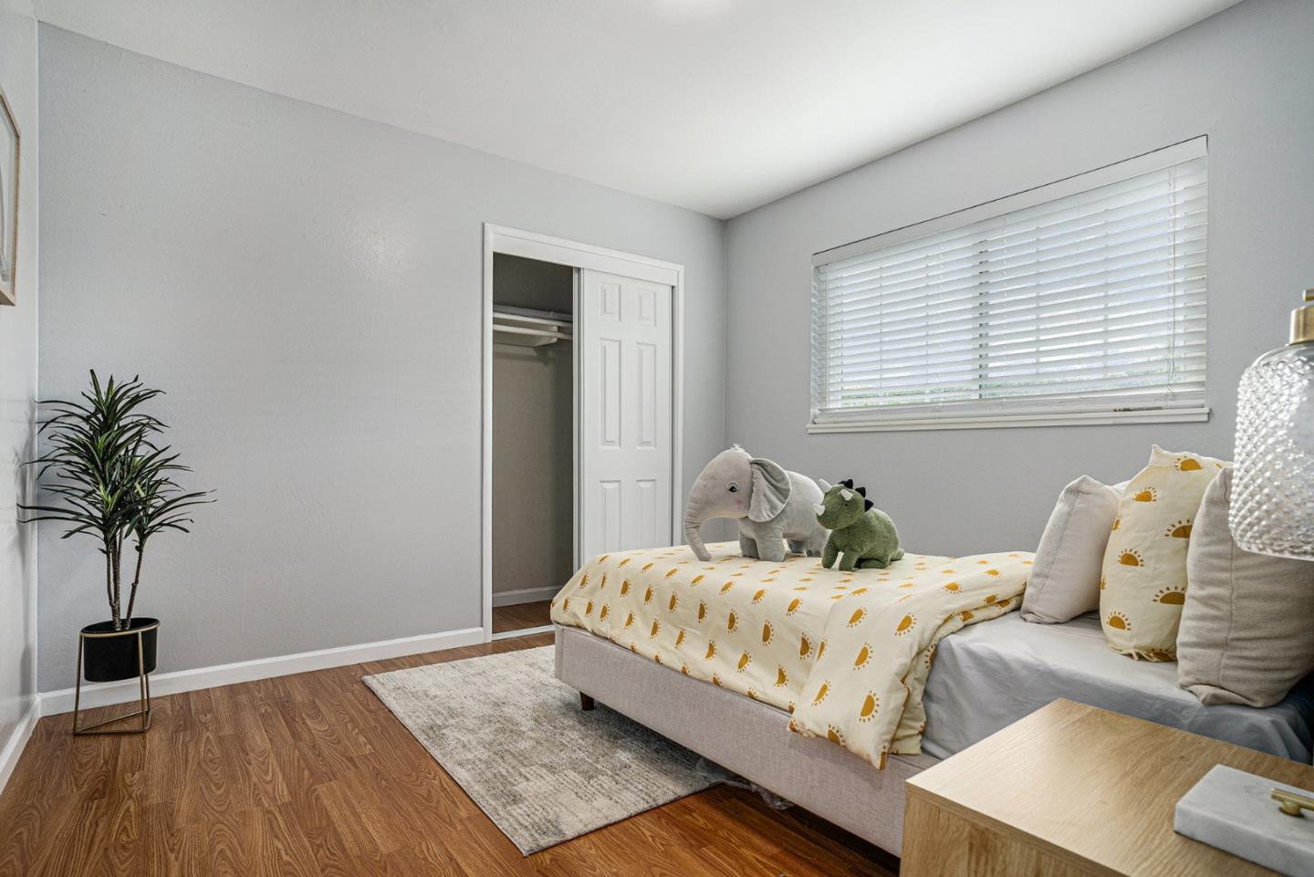 Detail Gallery Image 12 of 20 For 3080 Norbridge Ave, Castro Valley,  CA 94546 - 3 Beds | 2 Baths