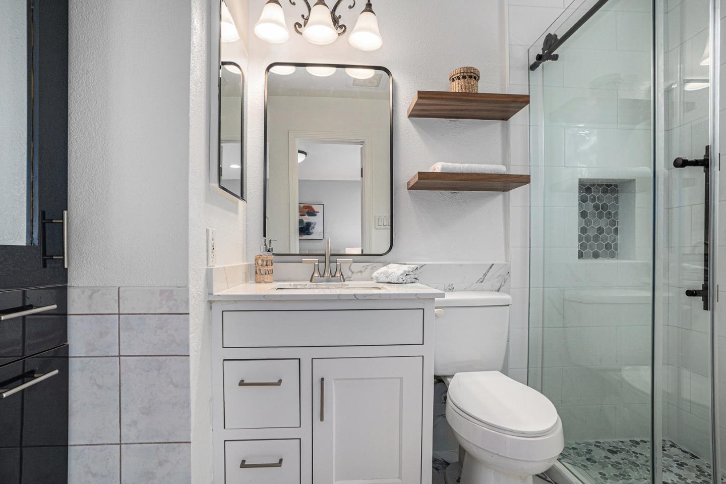 Detail Gallery Image 19 of 20 For 3080 Norbridge Ave, Castro Valley,  CA 94546 - 3 Beds | 2 Baths