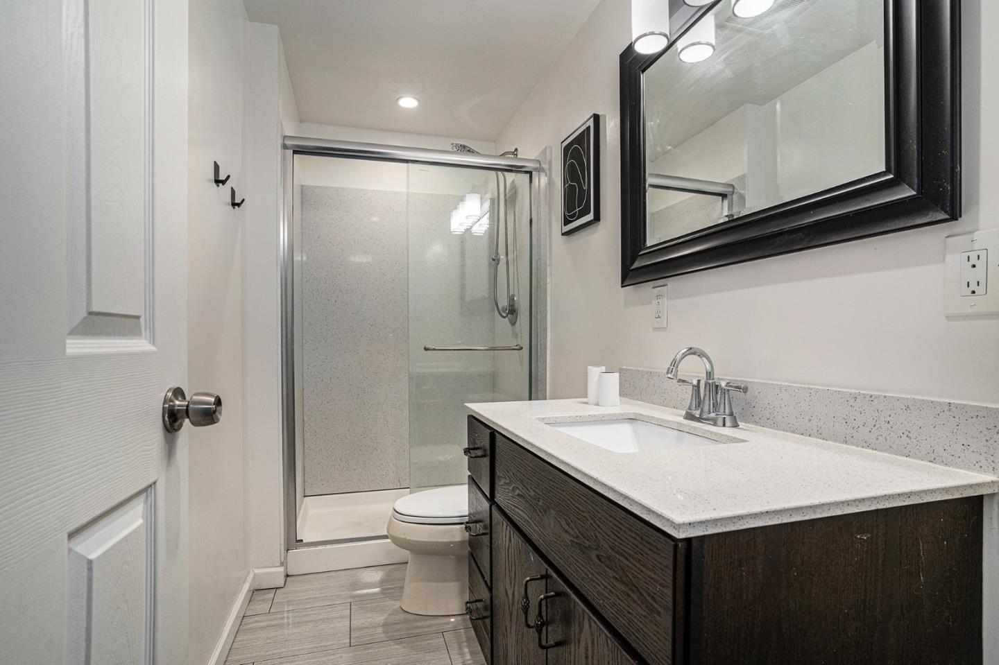 Detail Gallery Image 22 of 24 For 3080 Norbridge Ave, Castro Valley,  CA 94546 - 3 Beds | 2 Baths
