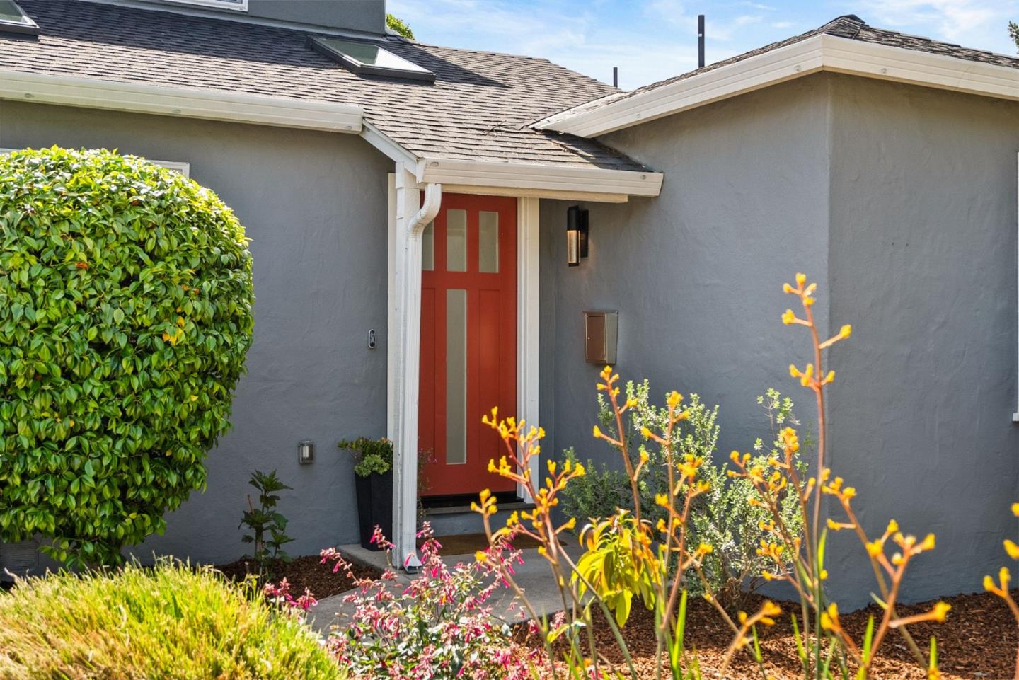 Detail Gallery Image 8 of 52 For 362 Stowell Ave, Sunnyvale,  CA 94085 - 4 Beds | 3 Baths