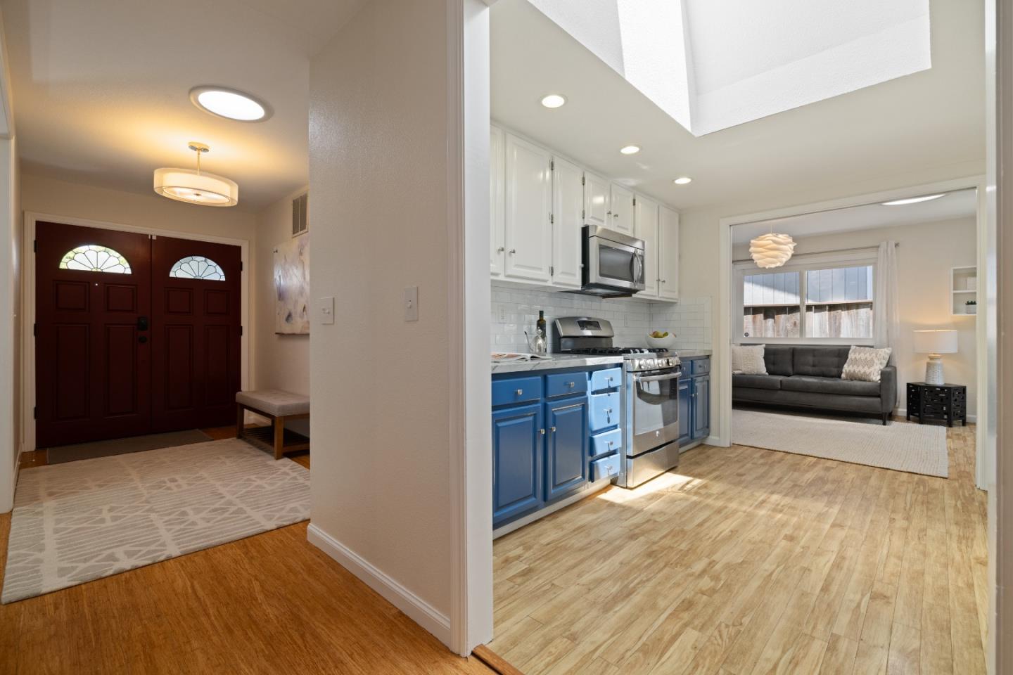 Detail Gallery Image 16 of 37 For 623 Sonora Ave, El Granada,  CA 94018 - 3 Beds | 2 Baths