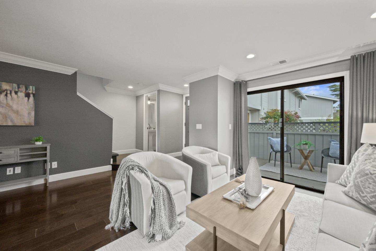 Detail Gallery Image 10 of 46 For 151 Monte Villa Ct, Campbell,  CA 95008 - 3 Beds | 2/1 Baths