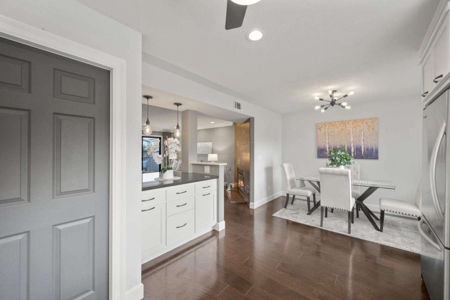 Detail Gallery Image 21 of 46 For 151 Monte Villa Ct, Campbell,  CA 95008 - 3 Beds | 2/1 Baths