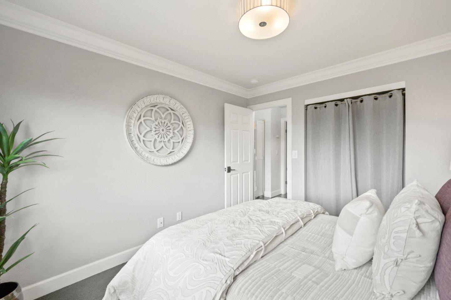 Detail Gallery Image 32 of 46 For 151 Monte Villa Ct, Campbell,  CA 95008 - 3 Beds | 2/1 Baths