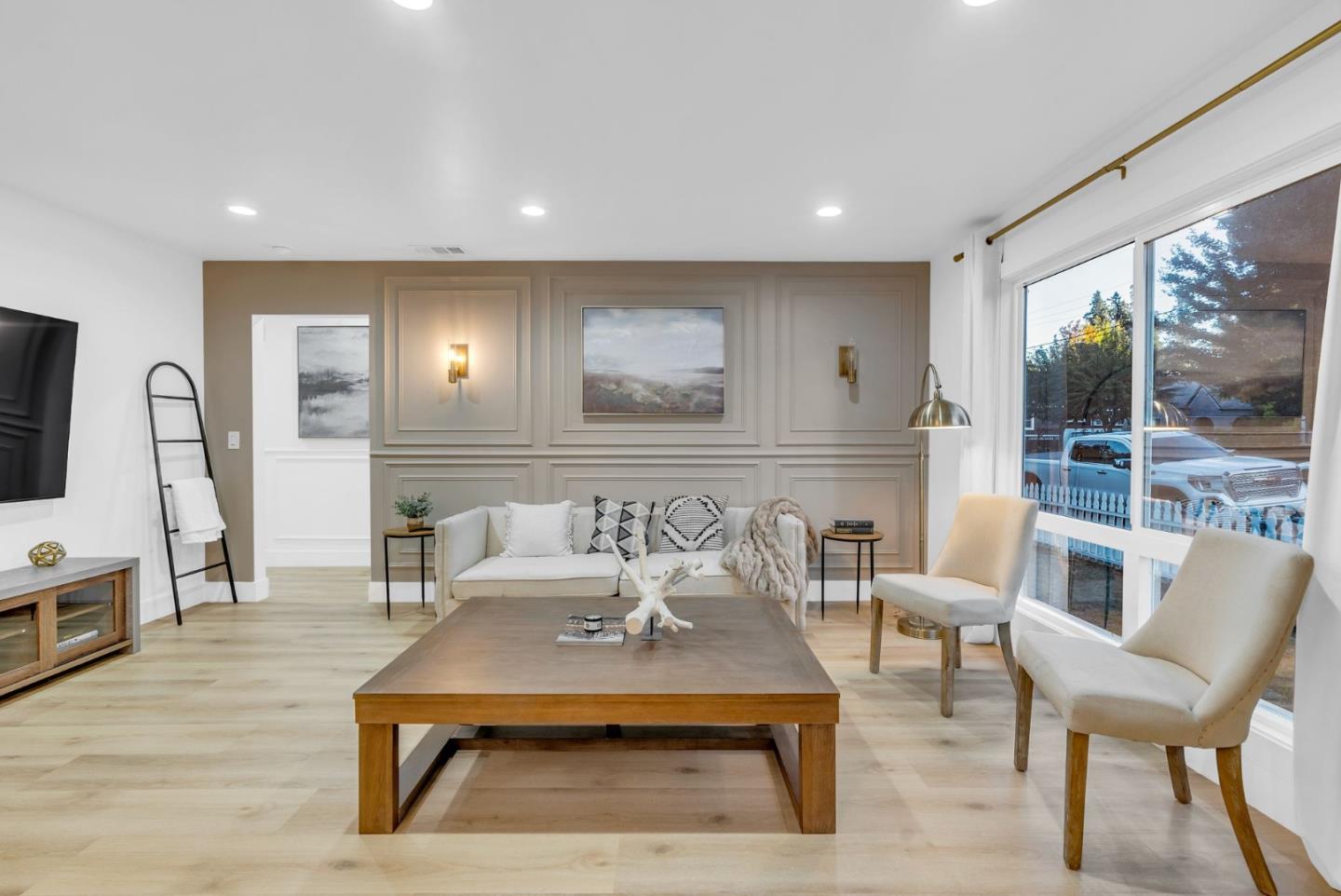 Detail Gallery Image 12 of 42 For 1594 Laurel, Napa,  CA 94559 - 2 Beds | 2 Baths