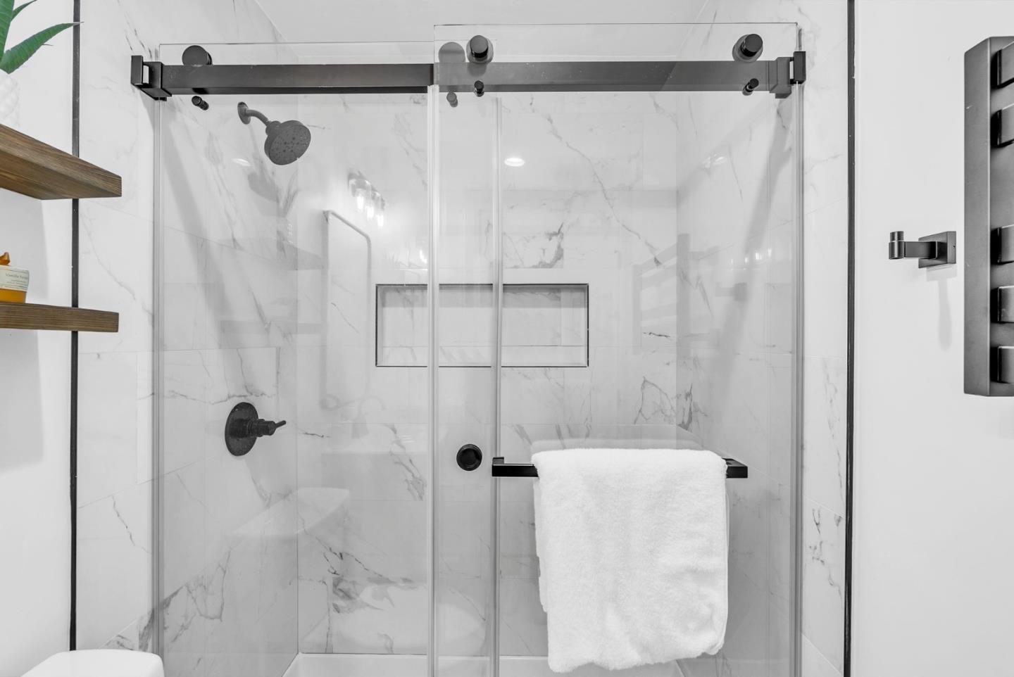 Detail Gallery Image 23 of 42 For 1594 Laurel, Napa,  CA 94559 - 2 Beds | 2 Baths