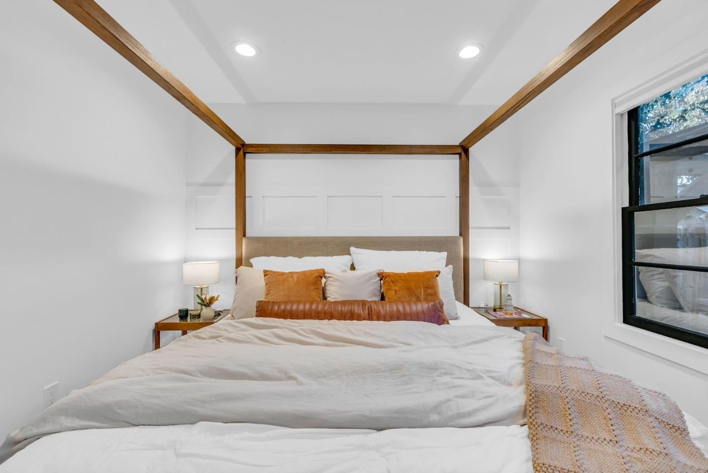 Detail Gallery Image 28 of 42 For 1594 Laurel, Napa,  CA 94559 - 2 Beds | 2 Baths