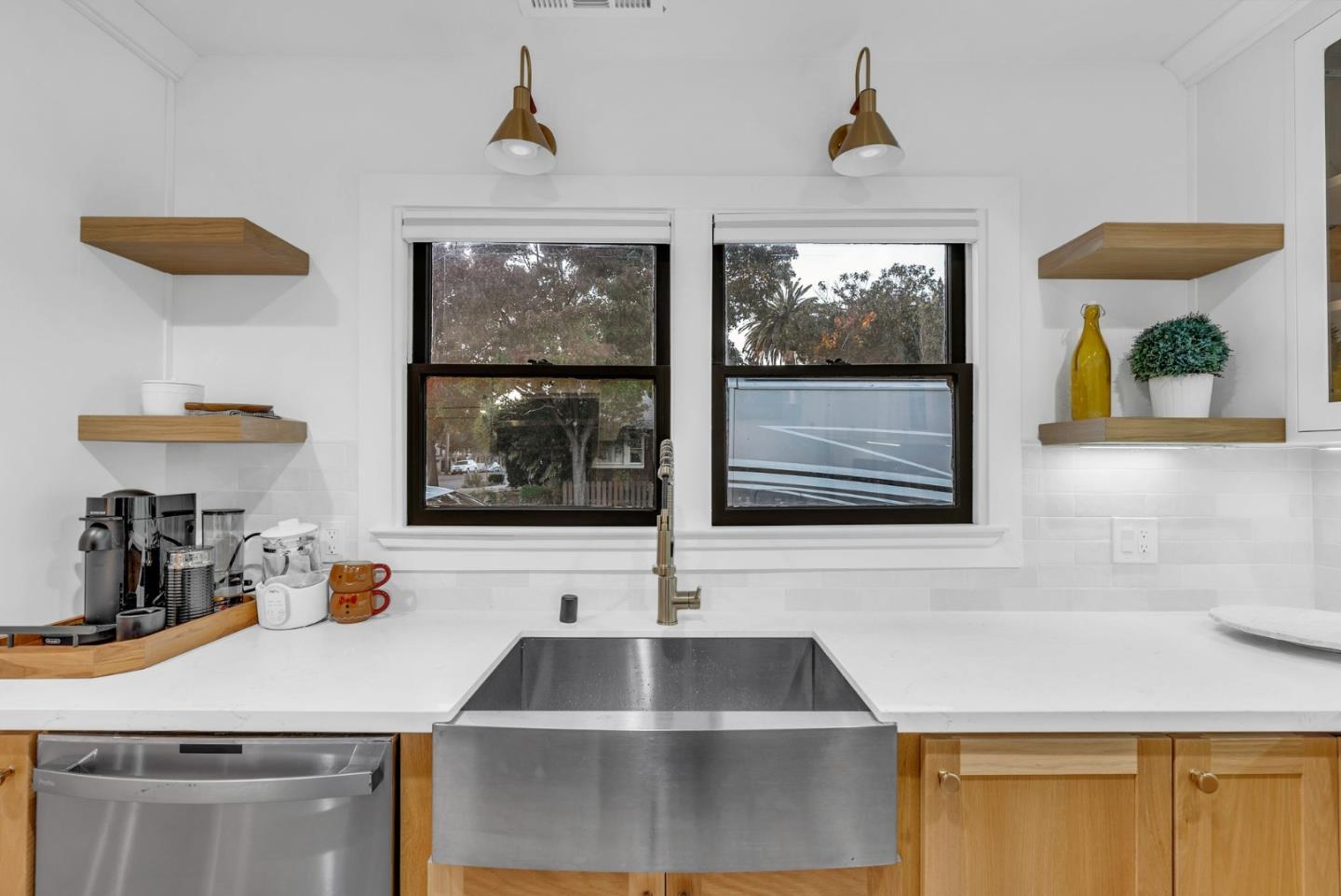 Detail Gallery Image 37 of 42 For 1594 Laurel, Napa,  CA 94559 - 2 Beds | 2 Baths
