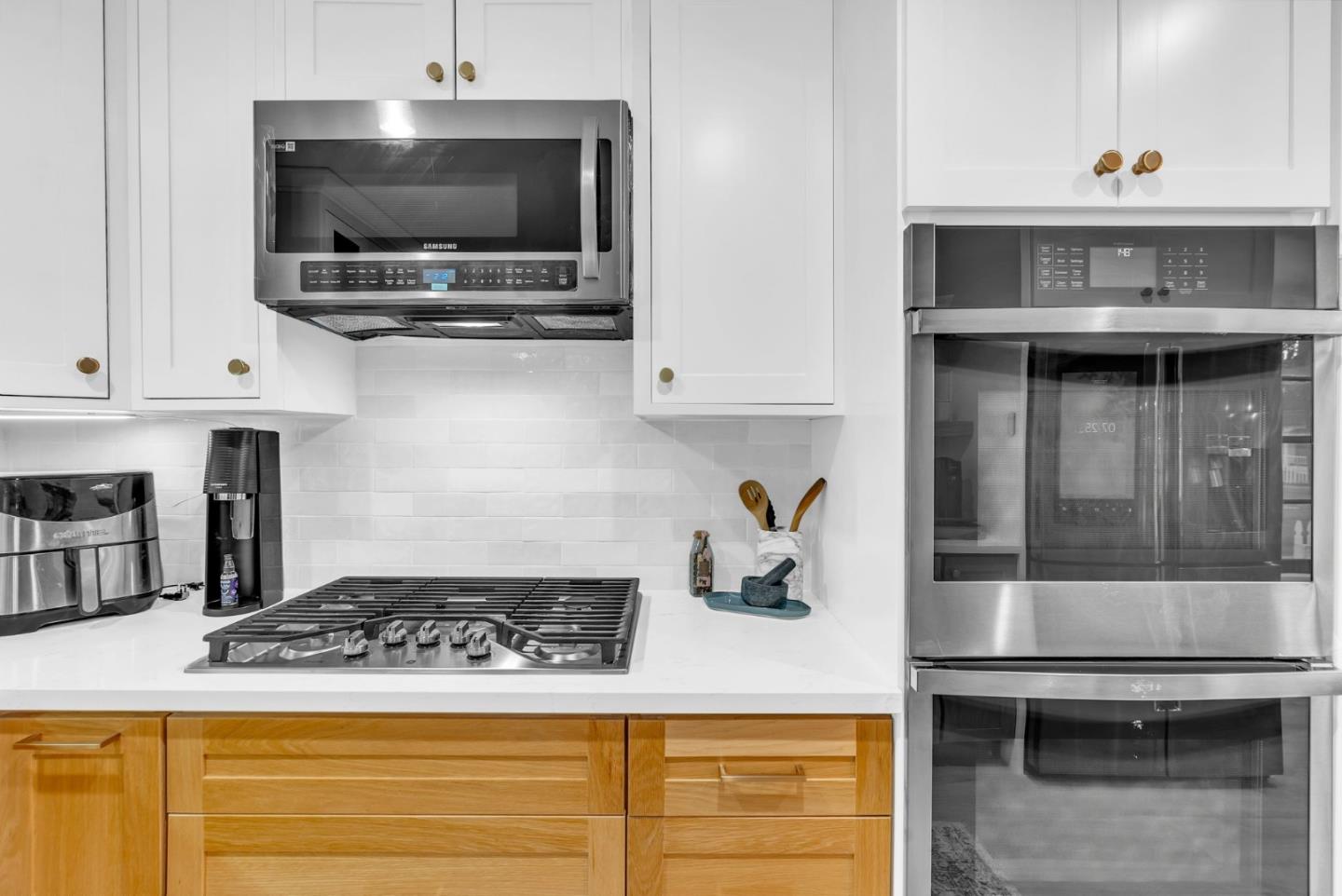 Detail Gallery Image 39 of 42 For 1594 Laurel, Napa,  CA 94559 - 2 Beds | 2 Baths