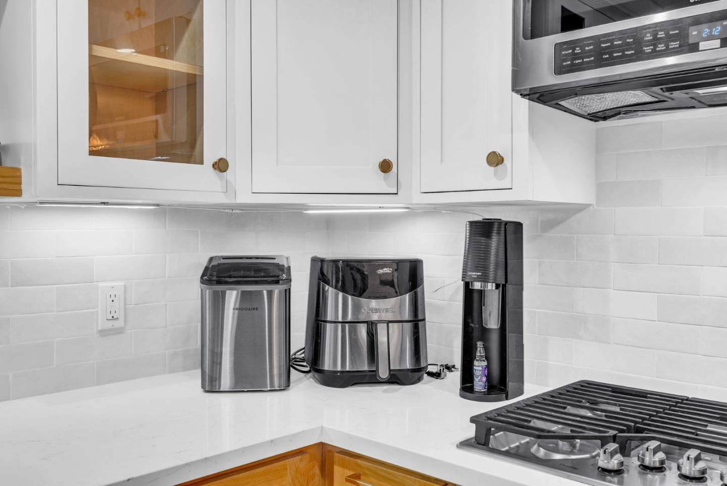 Detail Gallery Image 40 of 42 For 1594 Laurel, Napa,  CA 94559 - 2 Beds | 2 Baths