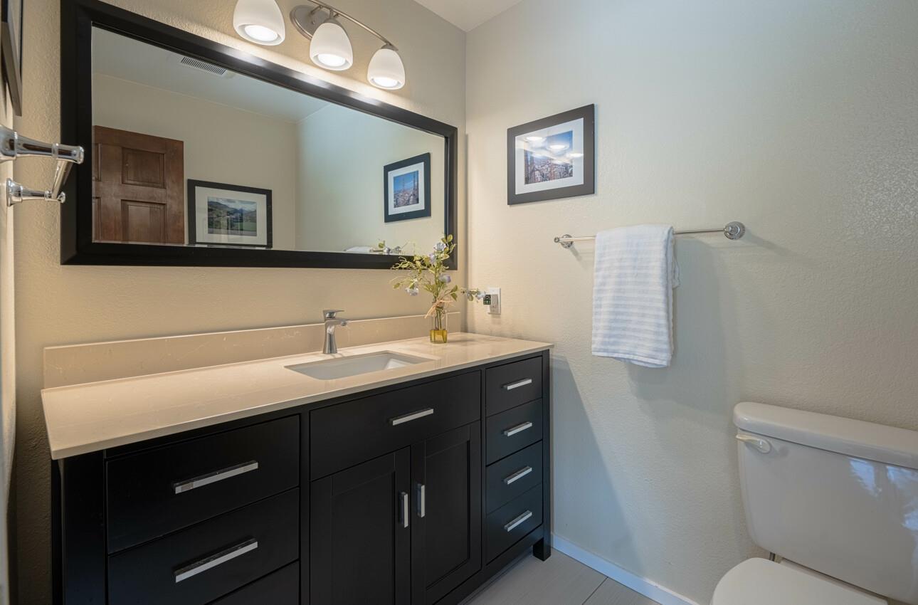 Detail Gallery Image 23 of 58 For 24935 Corte Poco, Salinas,  CA 93908 - 5 Beds | 3/1 Baths