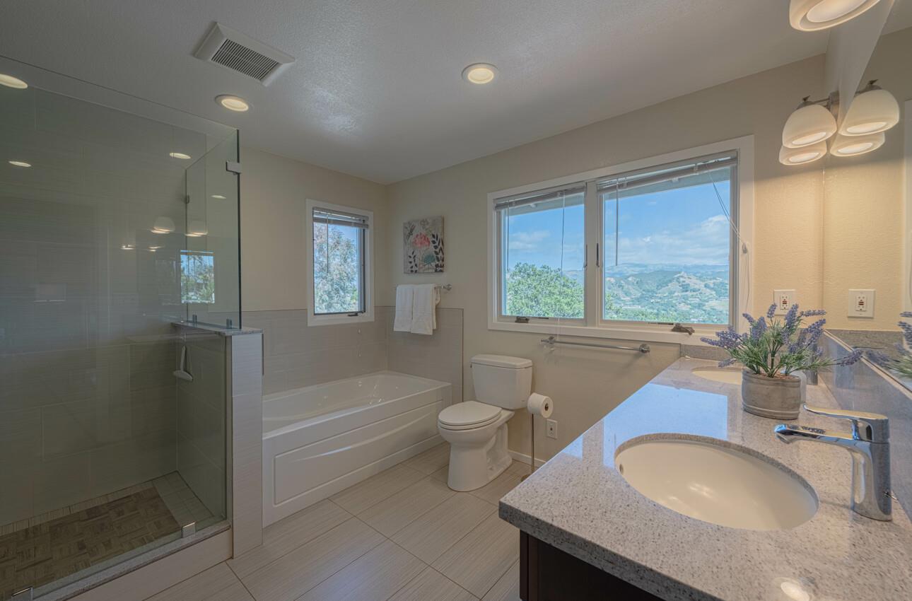 Detail Gallery Image 29 of 58 For 24935 Corte Poco, Salinas,  CA 93908 - 5 Beds | 3/1 Baths
