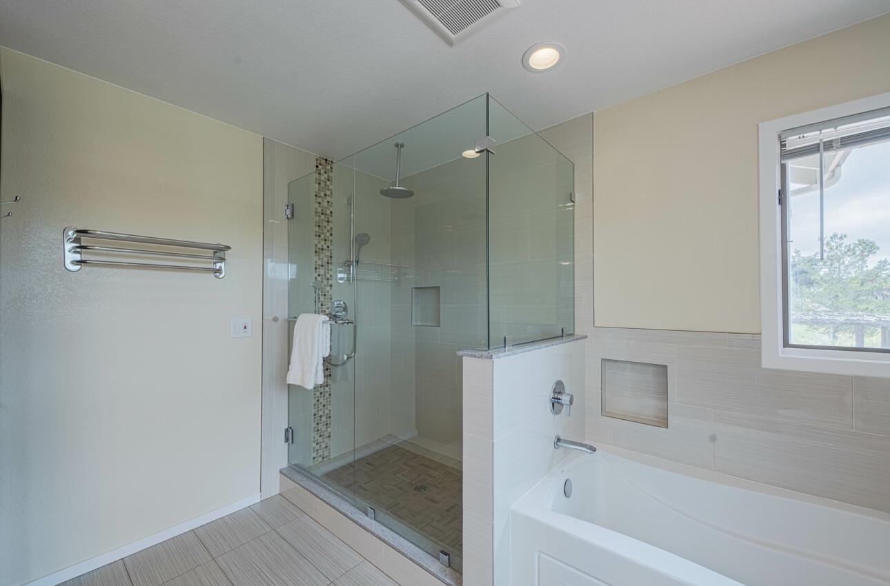 Detail Gallery Image 30 of 58 For 24935 Corte Poco, Salinas,  CA 93908 - 5 Beds | 3/1 Baths