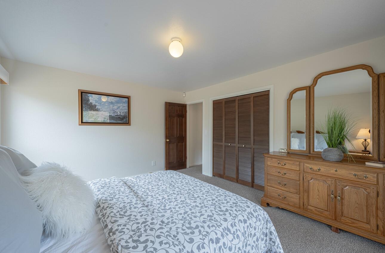 Detail Gallery Image 40 of 58 For 24935 Corte Poco, Salinas,  CA 93908 - 5 Beds | 3/1 Baths