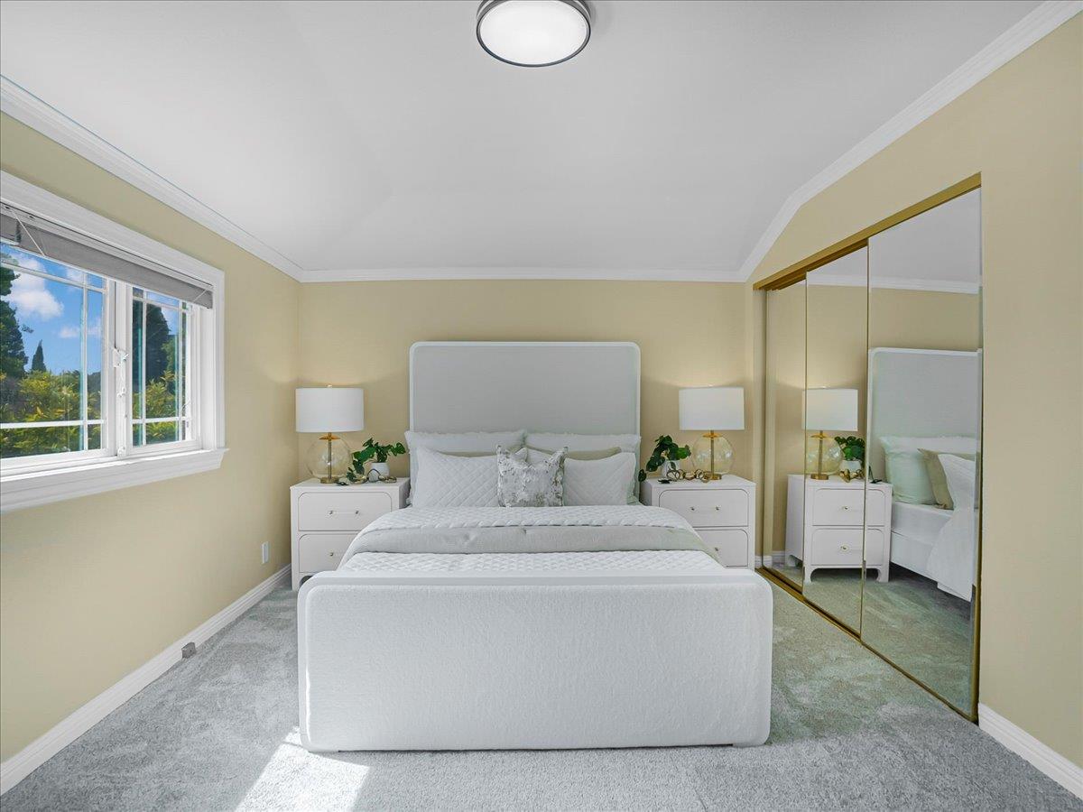 Detail Gallery Image 26 of 59 For 651 Starbush Dr, Sunnyvale,  CA 94086 - 4 Beds | 2/1 Baths