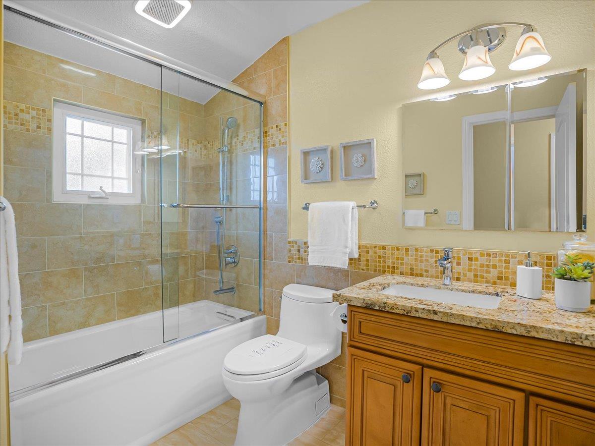 Detail Gallery Image 30 of 59 For 651 Starbush Dr, Sunnyvale,  CA 94086 - 4 Beds | 2/1 Baths