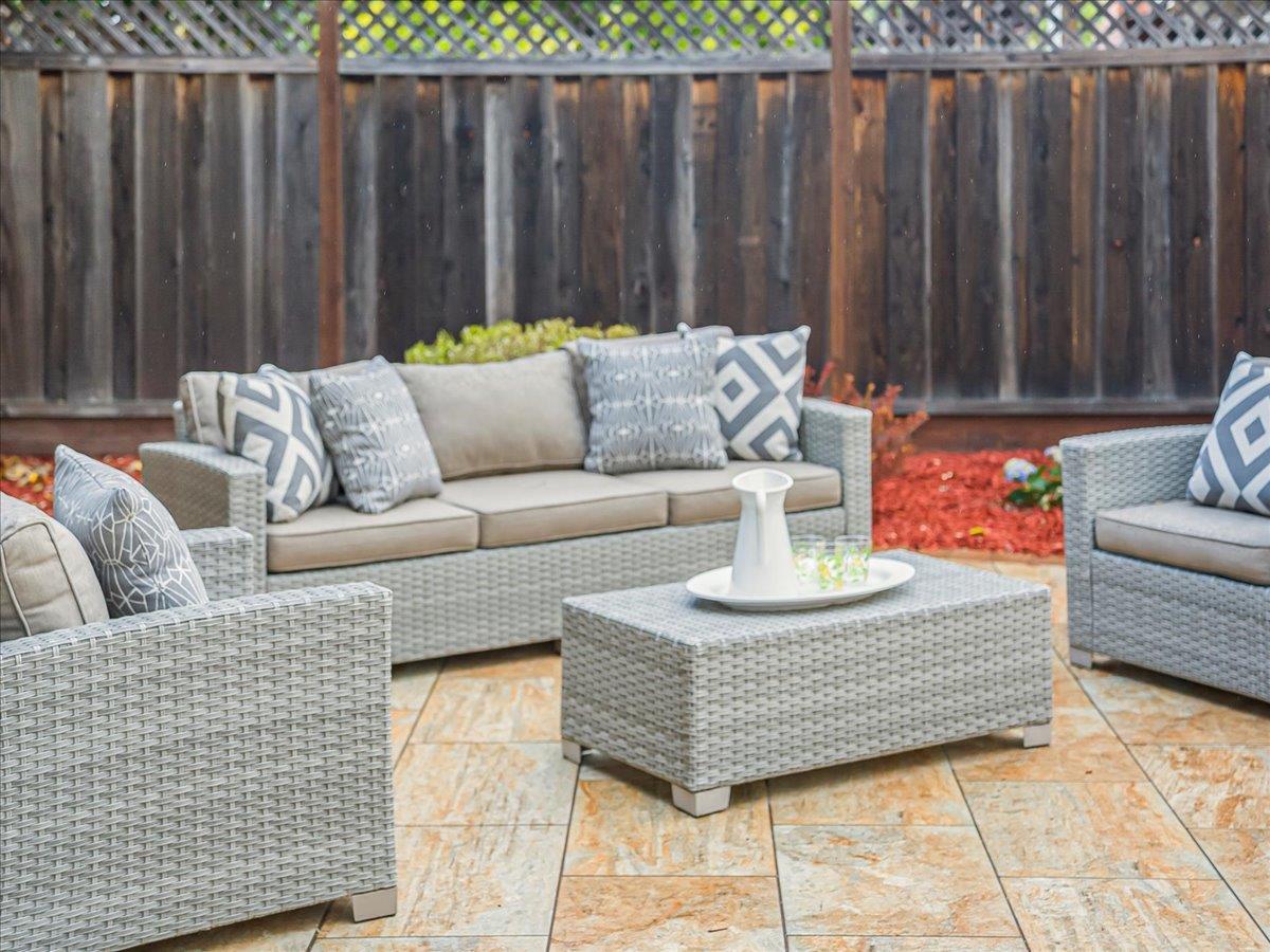 Detail Gallery Image 44 of 59 For 651 Starbush Dr, Sunnyvale,  CA 94086 - 4 Beds | 2/1 Baths