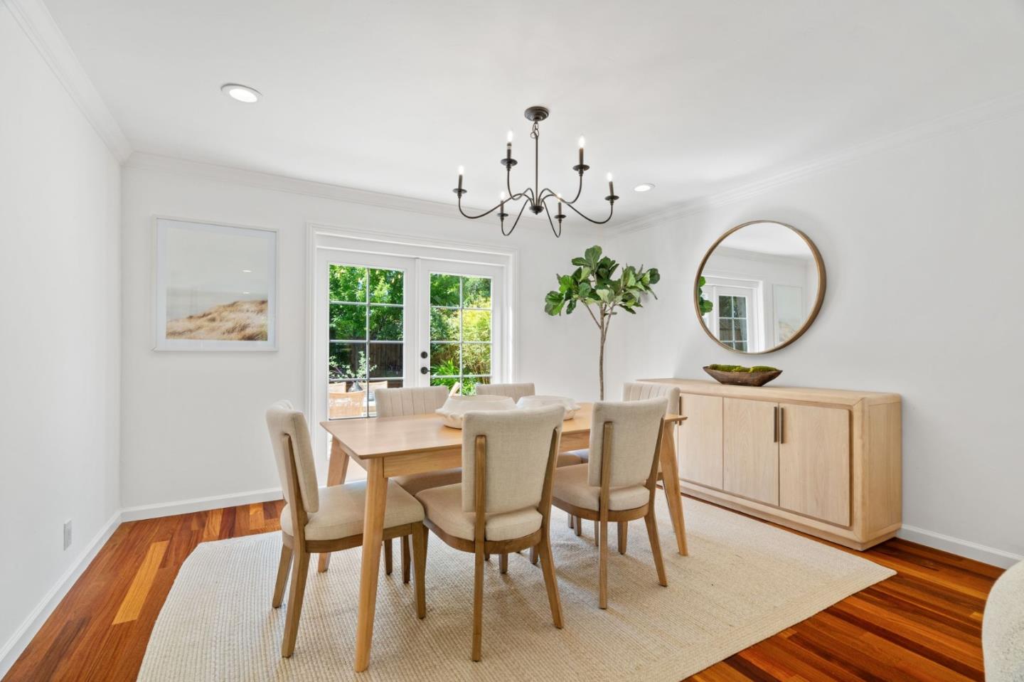 Detail Gallery Image 6 of 39 For 1612 Montrose Way, San Jose,  CA 95124 - 4 Beds | 2/1 Baths