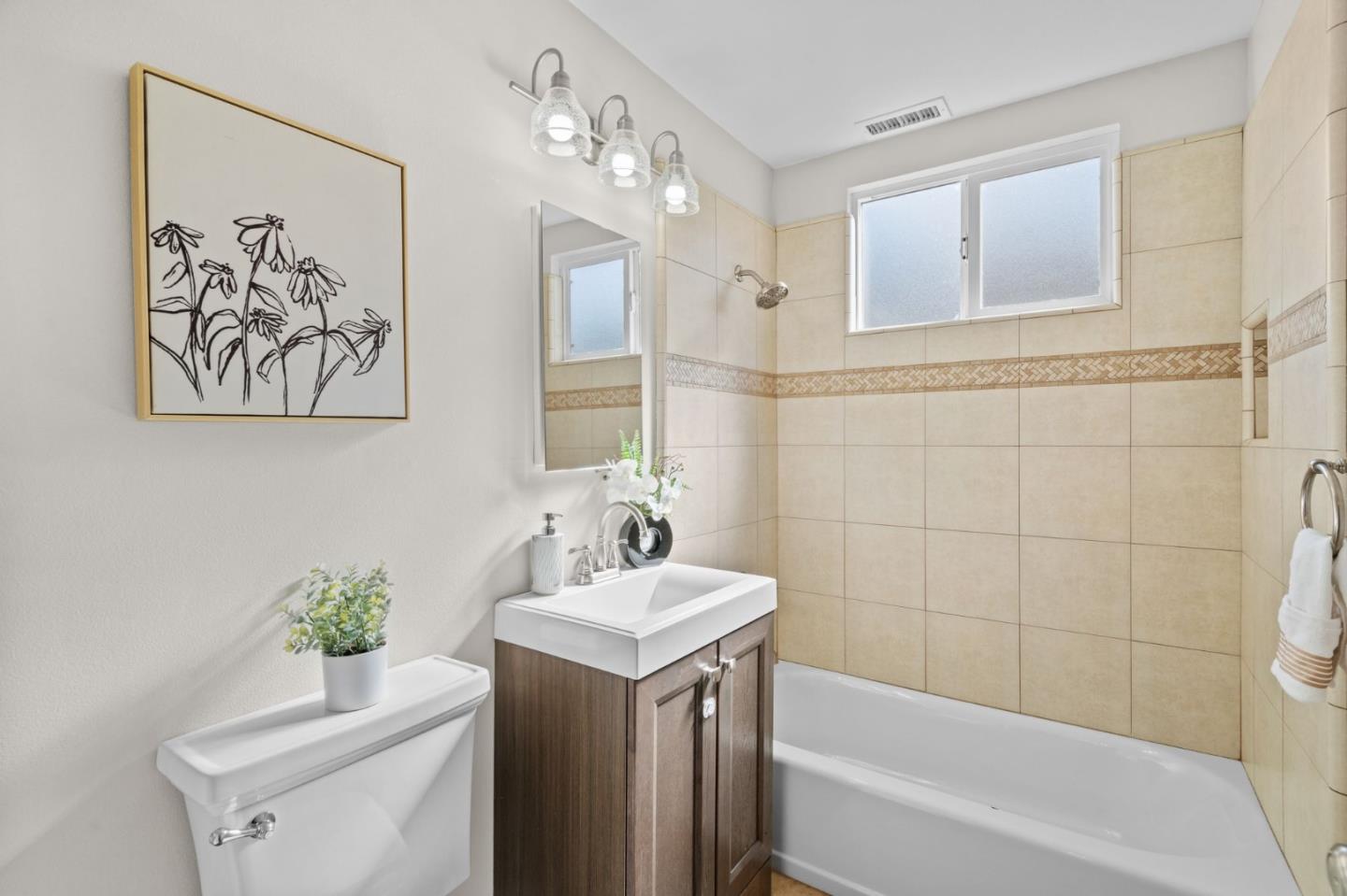 Detail Gallery Image 28 of 52 For 1753 Urna Ave, San Jose,  CA 95124 - 4 Beds | 2 Baths