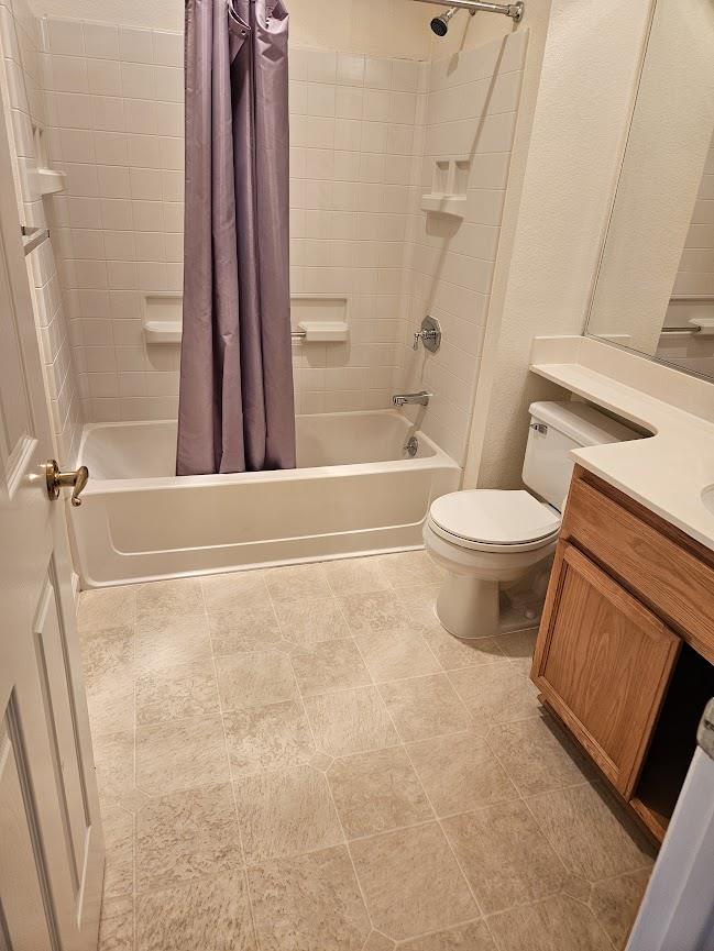 Detail Gallery Image 16 of 21 For 2312 Hastings Shore Ln, Redwood Shores,  CA 94065 - 3 Beds | 3 Baths