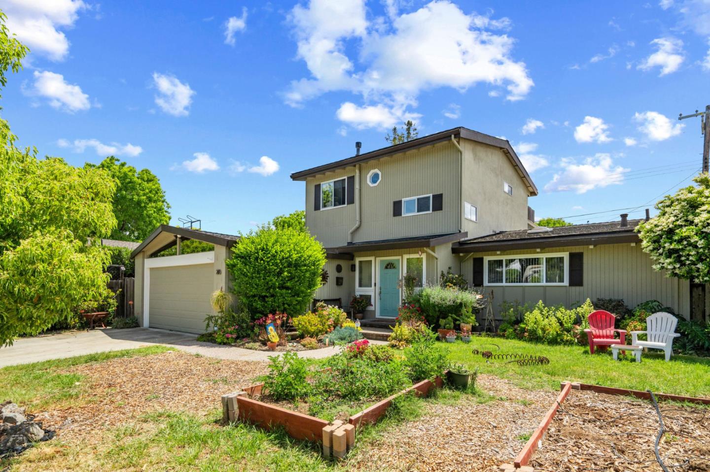 Detail Gallery Image 2 of 2 For 2416 Johnson Pl, Santa Clara,  CA 95050 - 4 Beds | 3 Baths