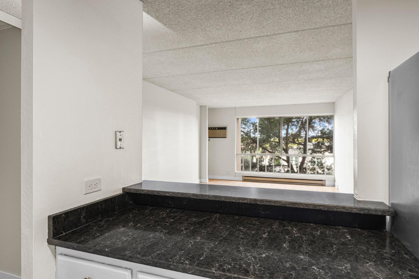 Detail Gallery Image 17 of 49 For 1700 Civic Center Dr #404,  Santa Clara,  CA 95050 - 1 Beds | 1 Baths