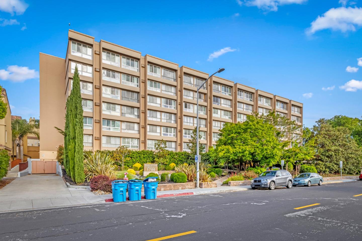 Detail Gallery Image 2 of 49 For 1700 Civic Center Dr #404,  Santa Clara,  CA 95050 - 1 Beds | 1 Baths
