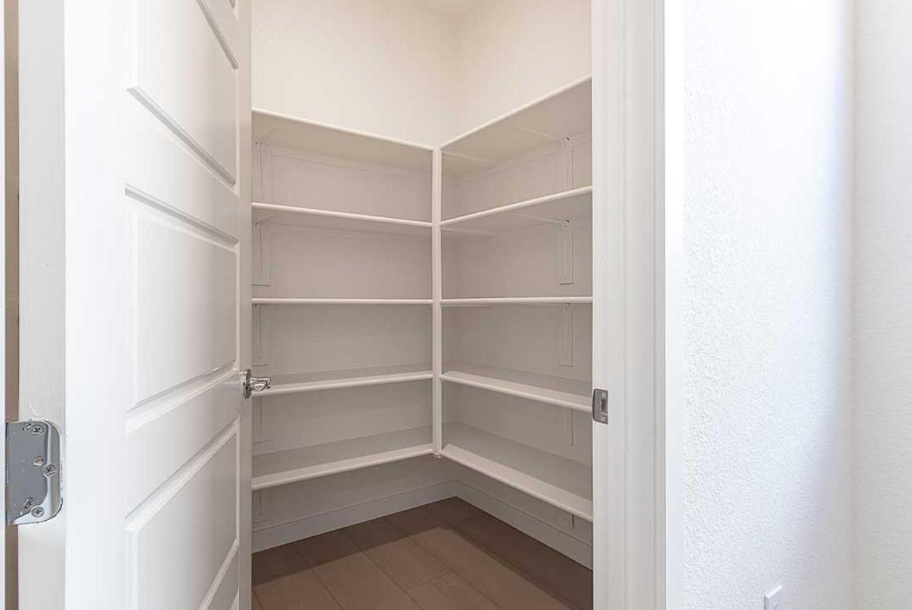 Detail Gallery Image 13 of 25 For 3088 Benetti St, Lathrop,  CA 95330 - 4 Beds | 3/1 Baths