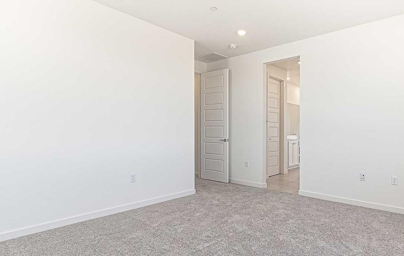 Detail Gallery Image 20 of 25 For 3088 Benetti St, Lathrop,  CA 95330 - 4 Beds | 3/1 Baths