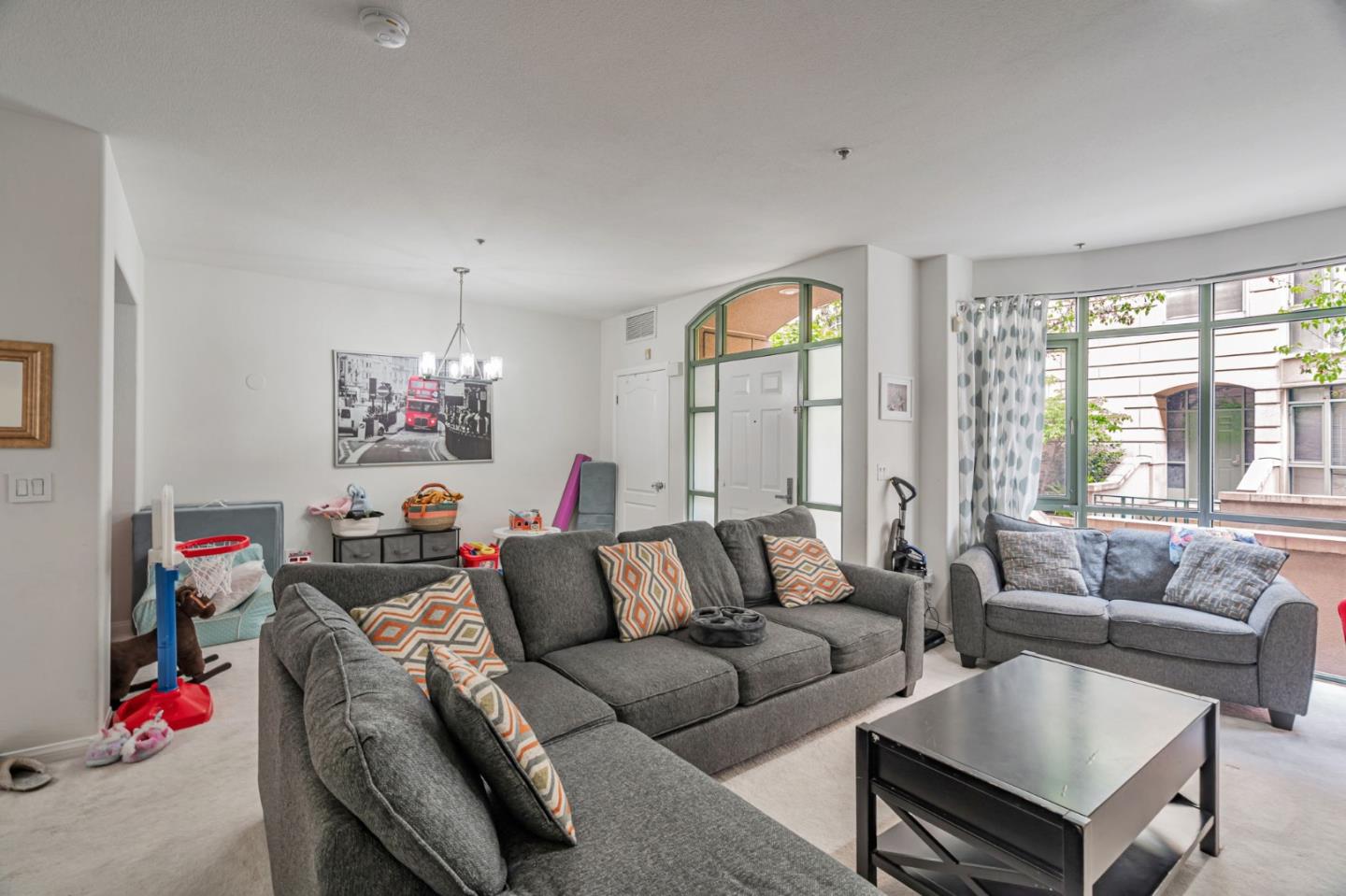 Detail Gallery Image 10 of 44 For 144 S 3rd St #132,  San Jose,  CA 95112 - 2 Beds | 2/1 Baths