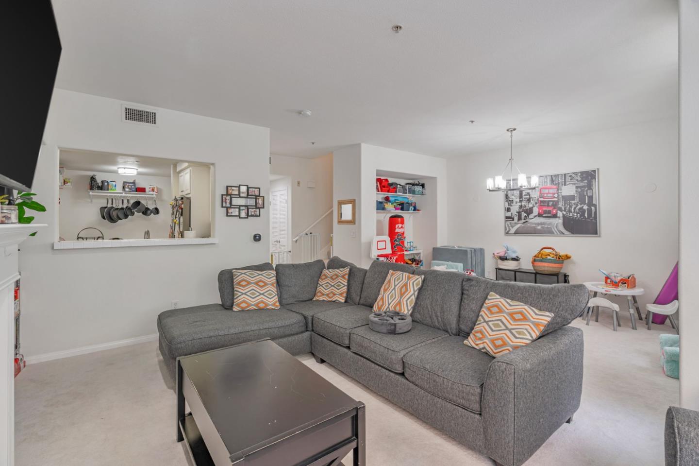 Detail Gallery Image 12 of 44 For 144 S 3rd St #132,  San Jose,  CA 95112 - 2 Beds | 2/1 Baths