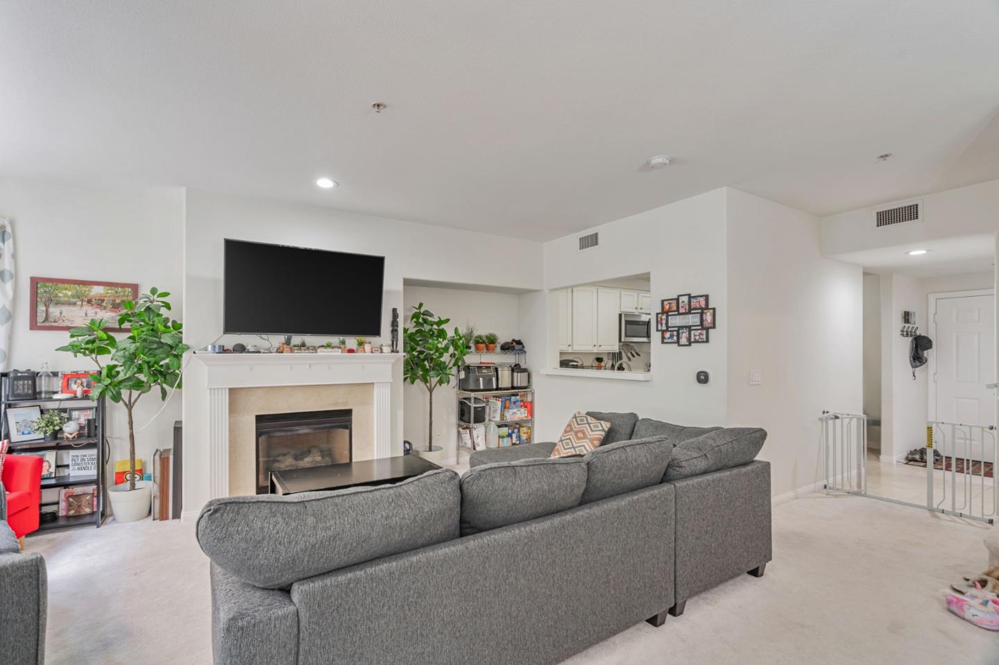 Detail Gallery Image 13 of 44 For 144 S 3rd St #132,  San Jose,  CA 95112 - 2 Beds | 2/1 Baths