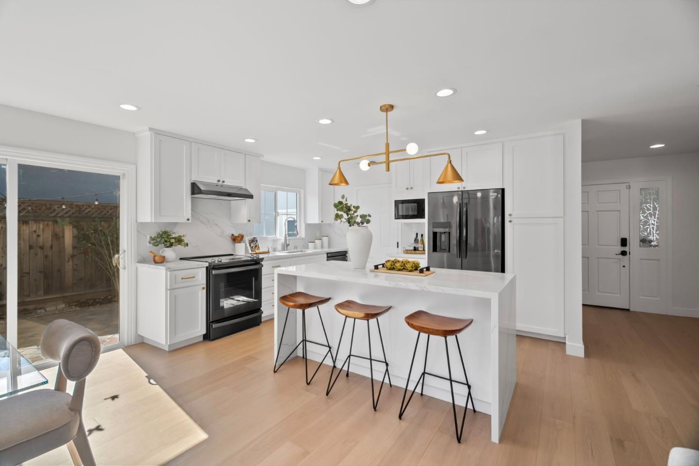 Detail Gallery Image 11 of 42 For 3389 Creighton Pl, Santa Clara,  CA 95051 - 3 Beds | 2 Baths