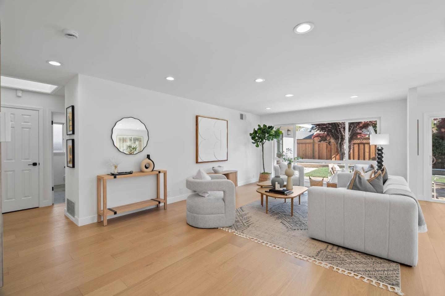 Detail Gallery Image 4 of 42 For 3389 Creighton Pl, Santa Clara,  CA 95051 - 3 Beds | 2 Baths