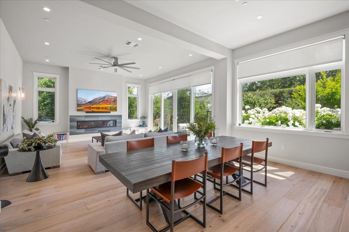 Detail Gallery Image 15 of 73 For 115 Wika Ranch Ct, Redwood City,  CA 94062 - 5 Beds | 4/1 Baths