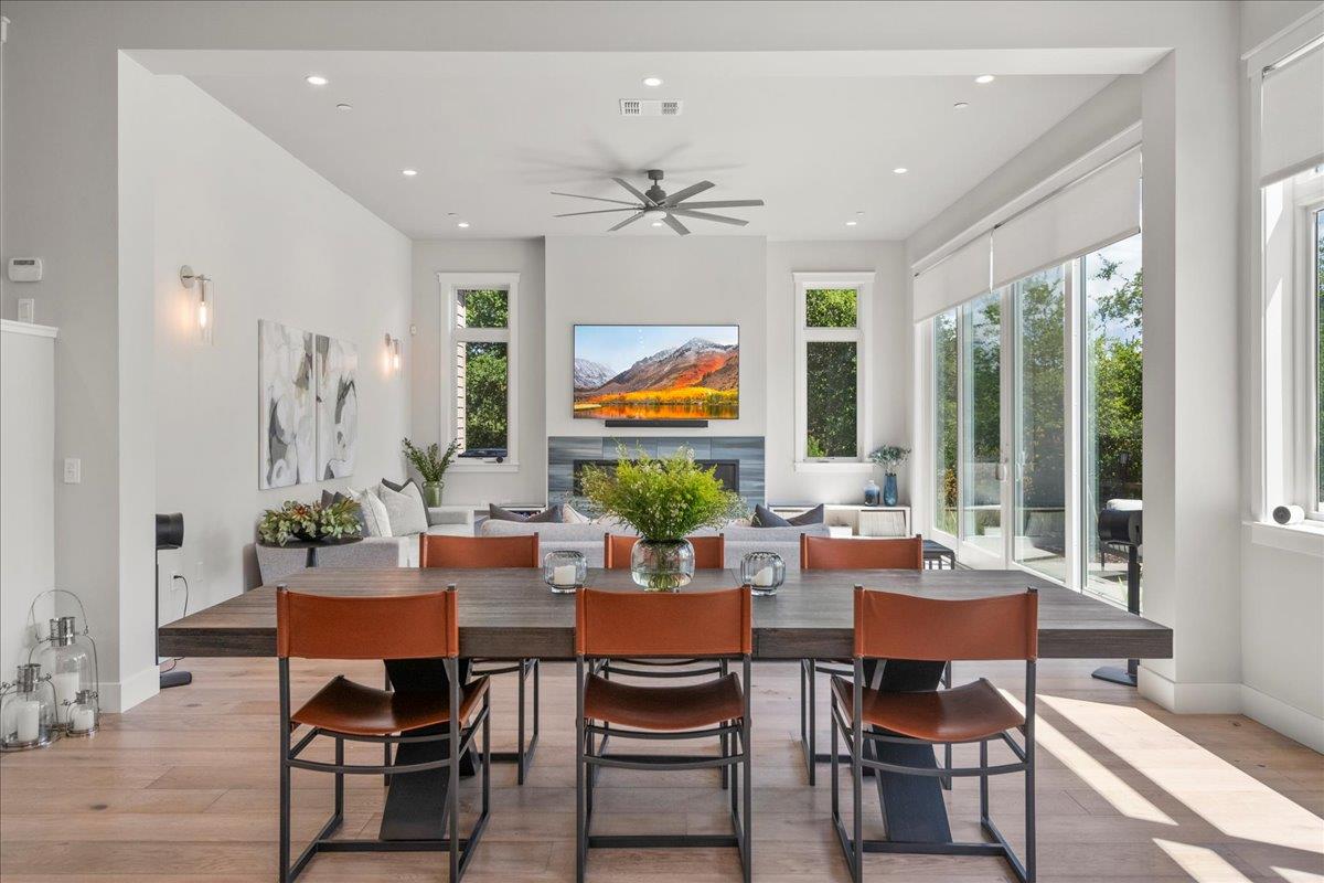 Detail Gallery Image 16 of 73 For 115 Wika Ranch Ct, Redwood City,  CA 94062 - 5 Beds | 4/1 Baths