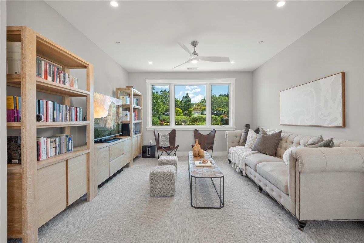 Detail Gallery Image 36 of 73 For 115 Wika Ranch Ct, Redwood City,  CA 94062 - 5 Beds | 4/1 Baths