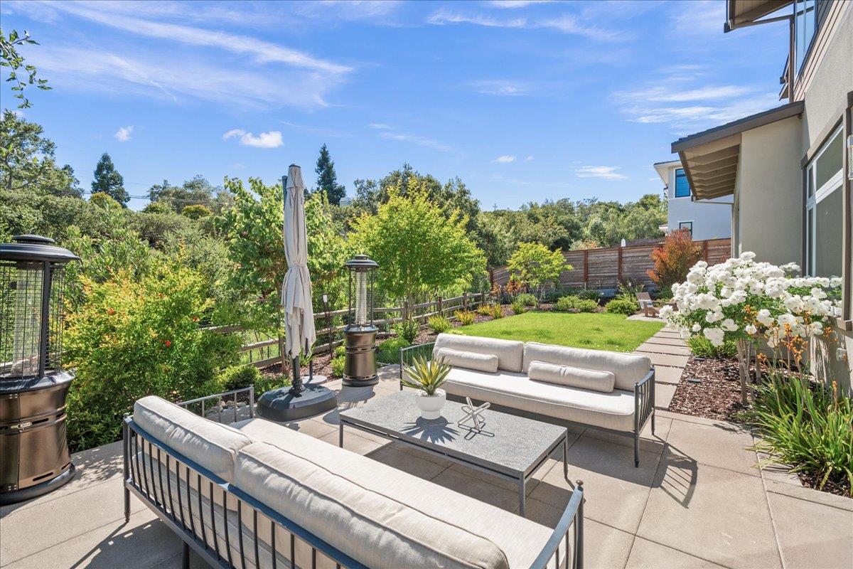 Detail Gallery Image 52 of 73 For 115 Wika Ranch Ct, Redwood City,  CA 94062 - 5 Beds | 4/1 Baths