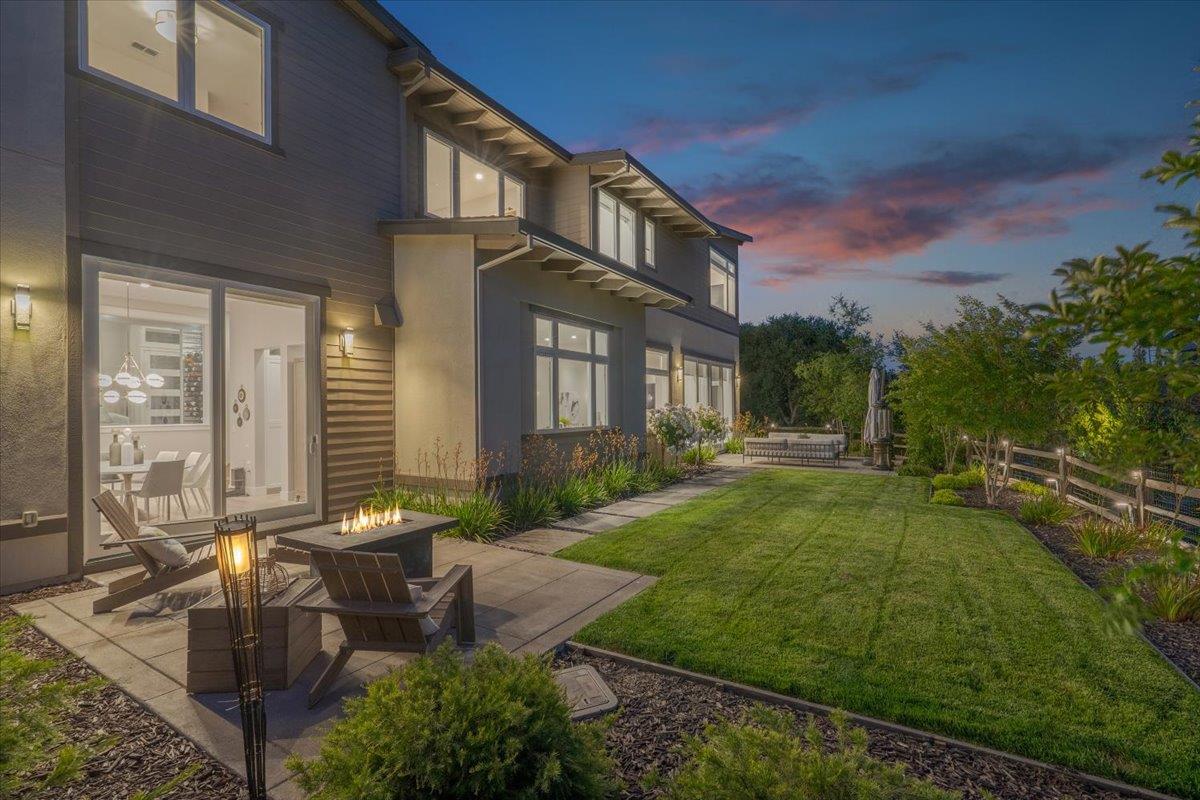 Detail Gallery Image 56 of 73 For 115 Wika Ranch Ct, Redwood City,  CA 94062 - 5 Beds | 4/1 Baths