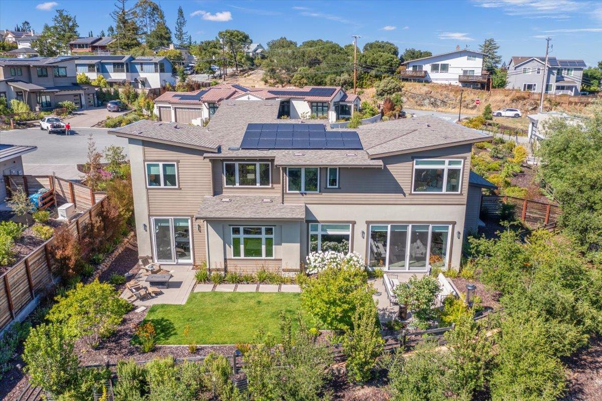 Detail Gallery Image 67 of 73 For 115 Wika Ranch Ct, Redwood City,  CA 94062 - 5 Beds | 4/1 Baths
